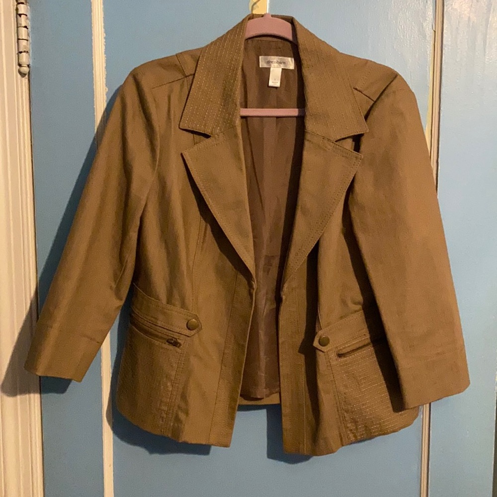 Brown, 3 quarter length sleeve, jacket